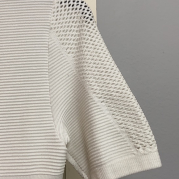 Super fitted dress with multiple pattern cuts - Picture 6 of 8